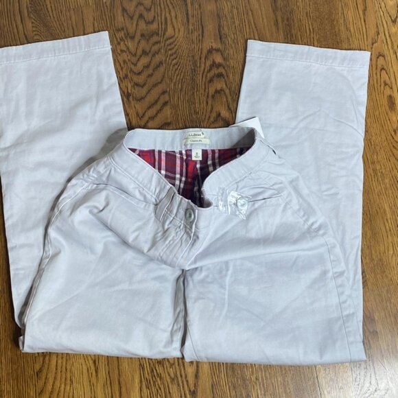 L.L. Bean Classic Fit Flannel lined khaki pants size 10R NWT women's - Picture 1 of 8